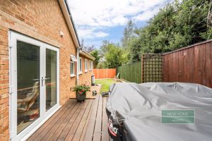 Photo 24- click for photo gallery